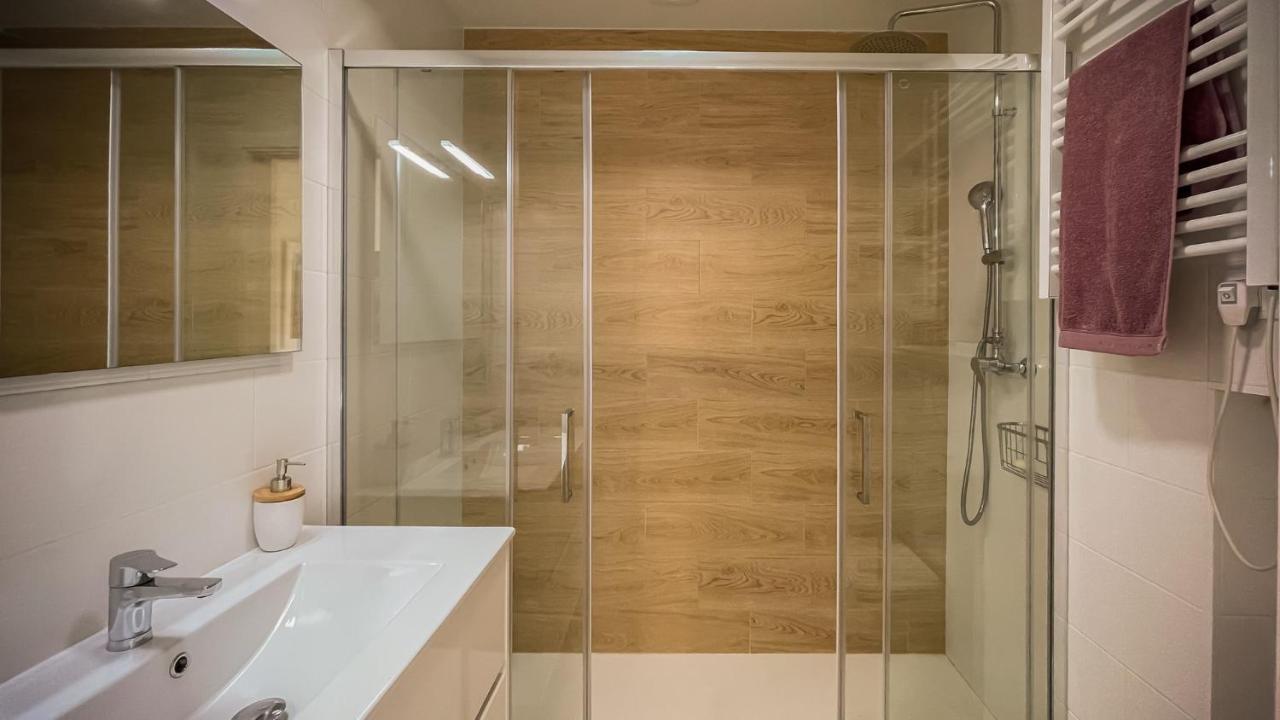 Ferienwohnung Piso Centrico En Mino Exterior foto