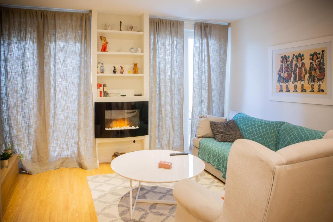 Ferienwohnung Piso Centrico En Mino Exterior foto